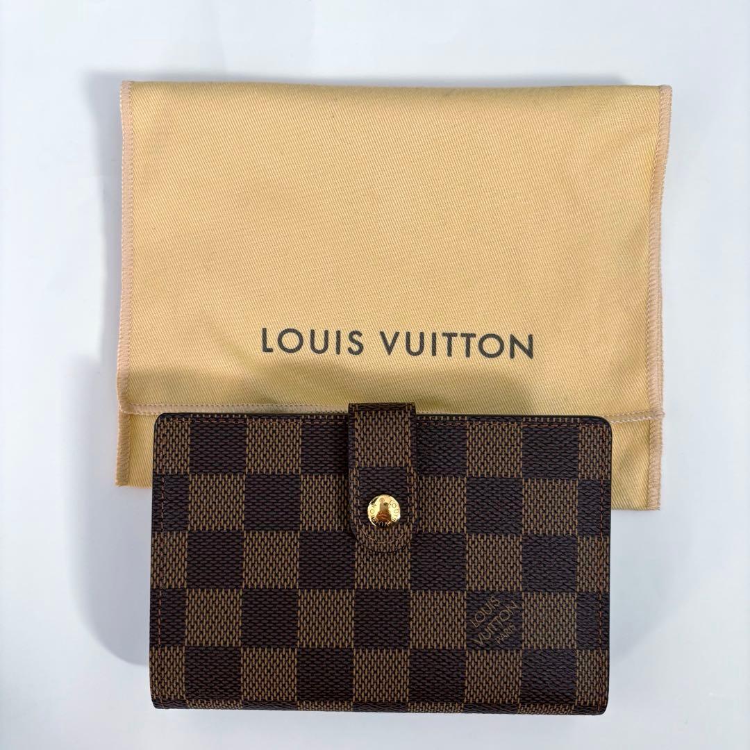 LOUIS VUITTON 二つ折り財布　ダミエ
