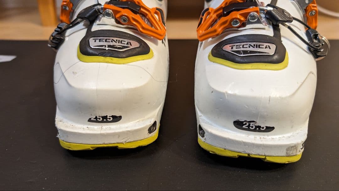 山スキー、バックカントリー用ブーツ　テクニカ ZERO G TOUR 25.5