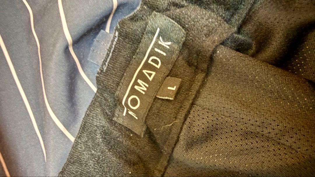 nomadikノマディックスノーボードウエアセットアップ