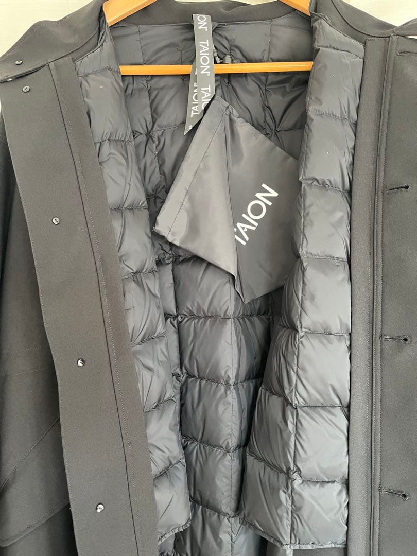 新品Audrey and John Wad \"TAION\" コラボ ロングコート