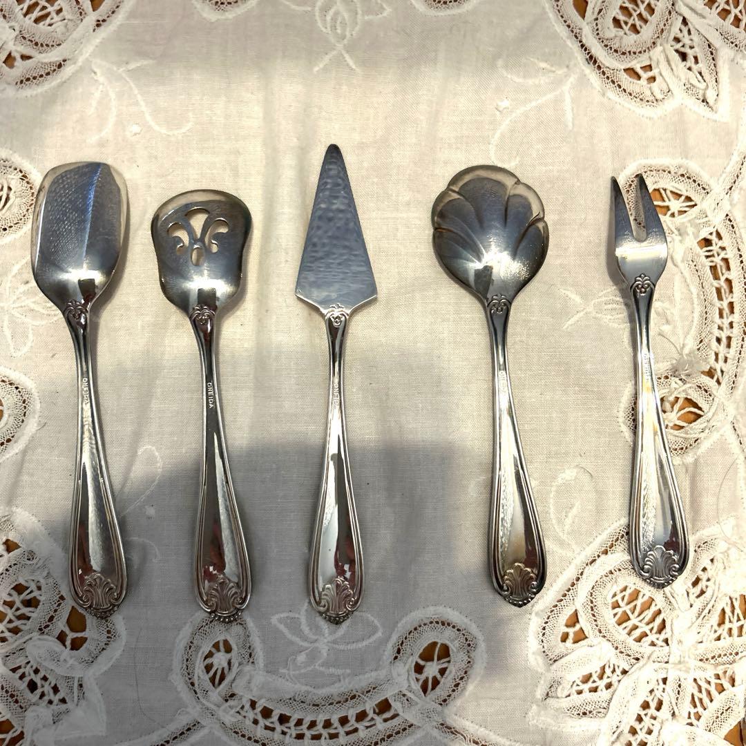 ⭐️新品未使用⭐️ ONEIDA社のシルバーサービングカトラリー5本セット