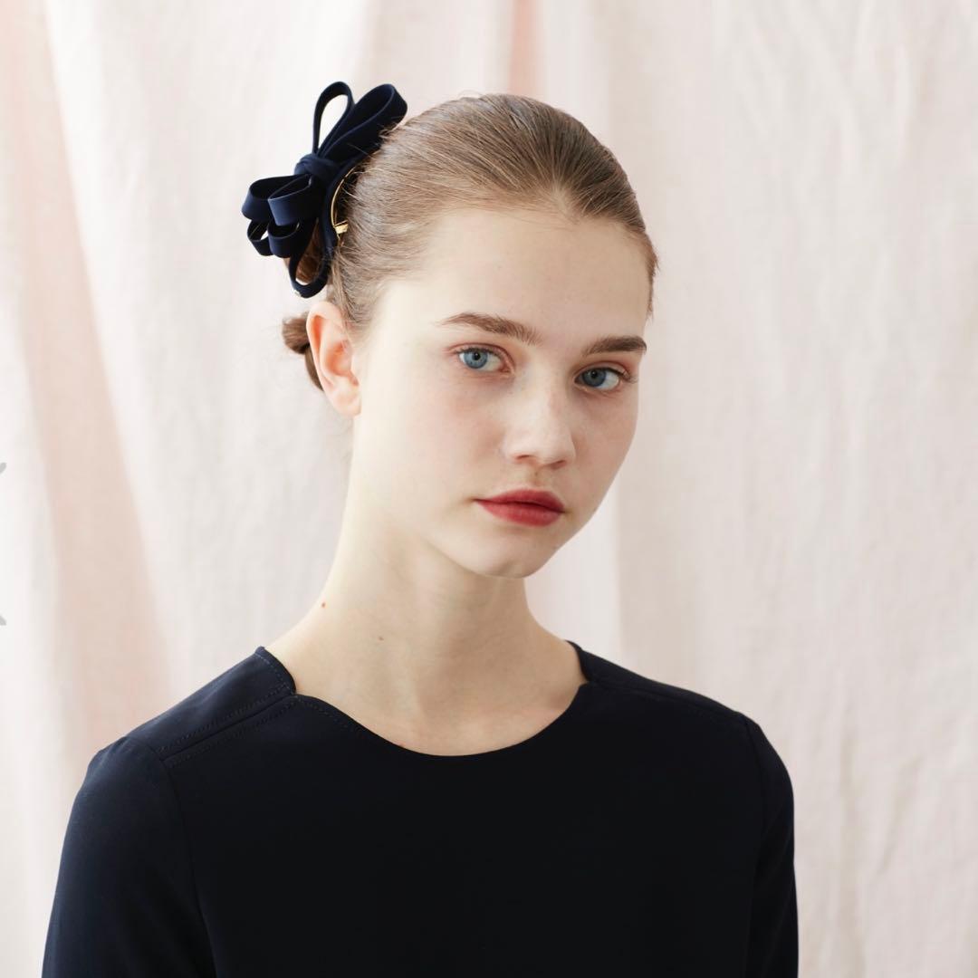 美品！ALEXANDRE DE PARIS リボン バレッタ　定価34100円