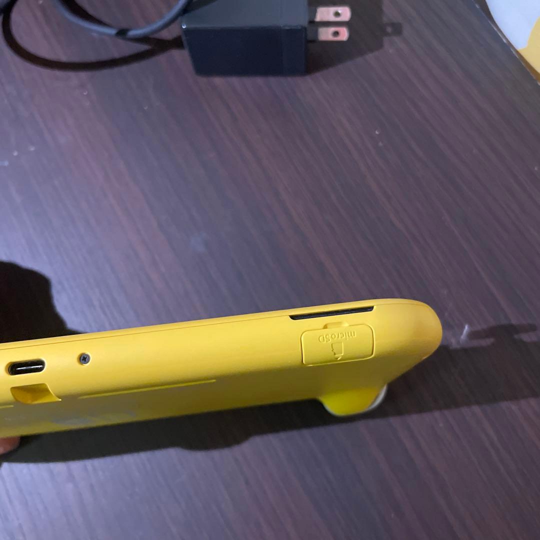 Switch Lite 本体、ケーブルセット　箱無し