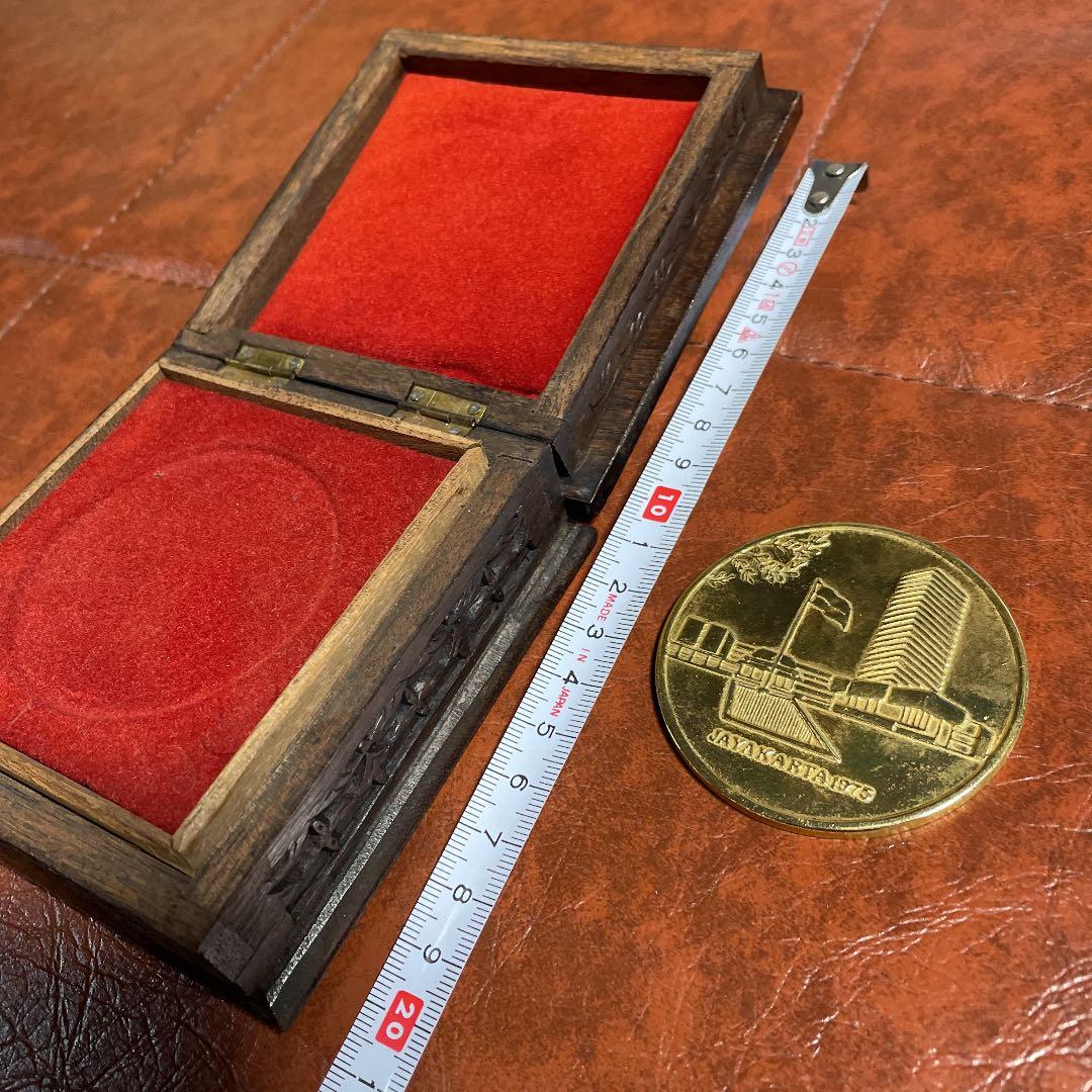 【詳細不明 箱付き】希少 1975表記 メダル JAYA RAYA