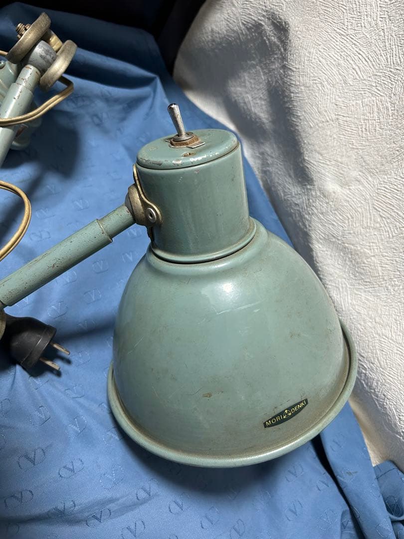 ヴィンテージ　昔のスタンドランプ　昭和レトロ