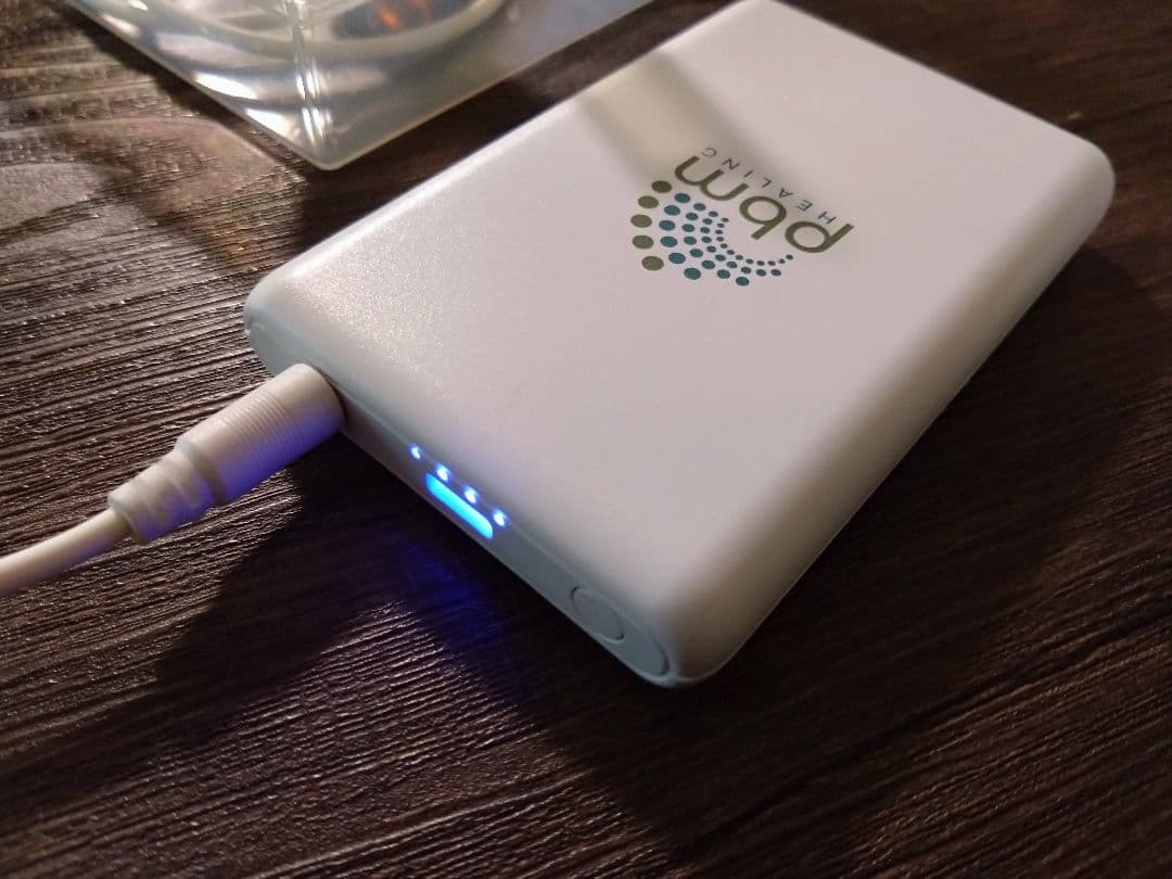 pbm HEALINGヒーリング　歯科矯正　光加速装置　インビザライン