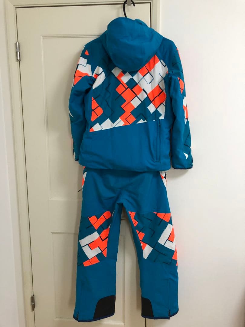 オンヨネ　スキーウェア　sサイズ