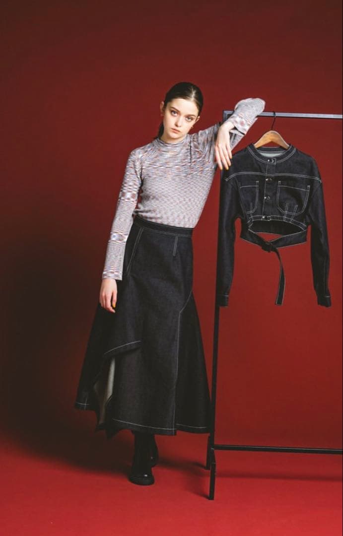 【1月までの販売】 PINUE アシメフレアデニムスカート