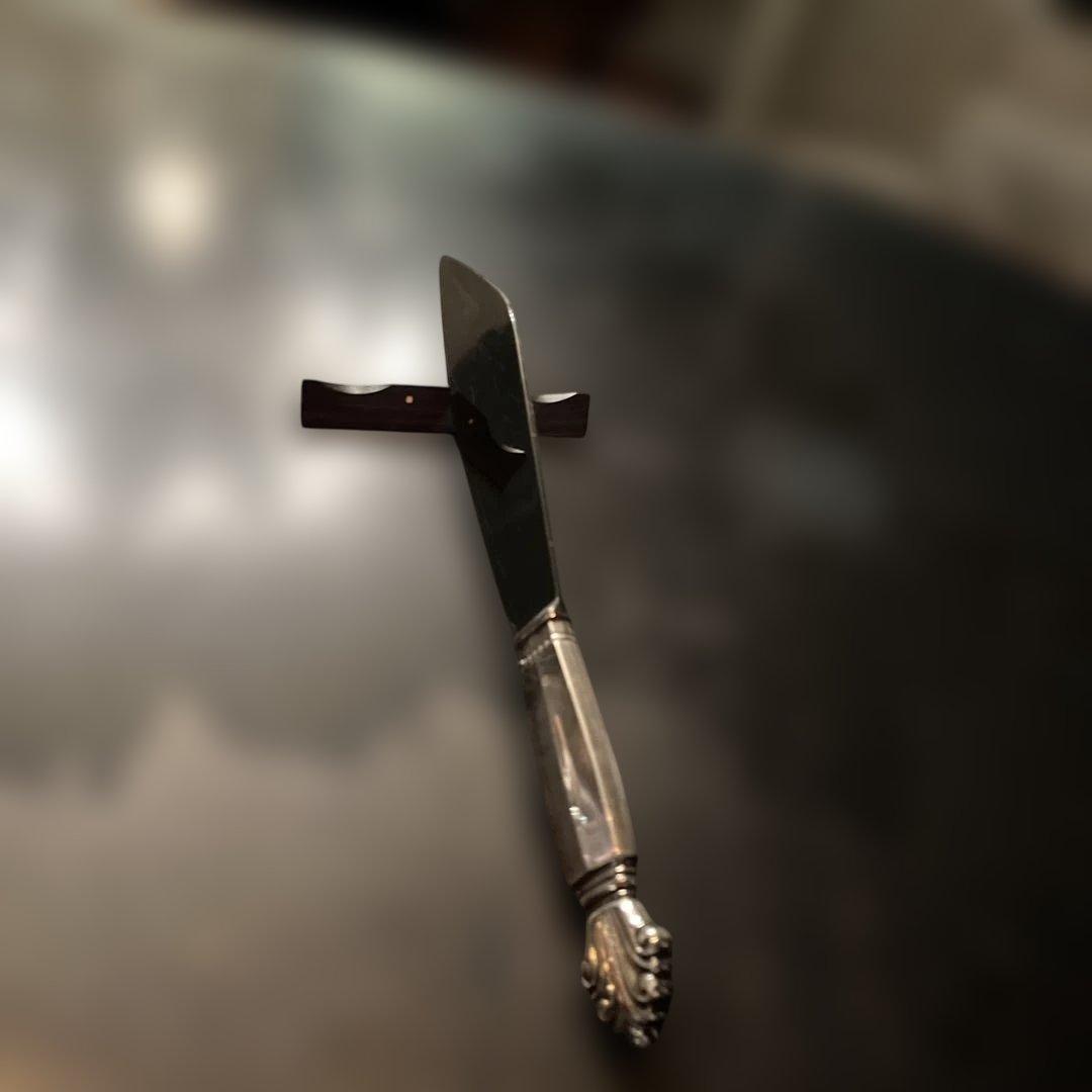 ジョージジェンセン　ケーキナイフ 持ち手は純銀　刃はステンレス