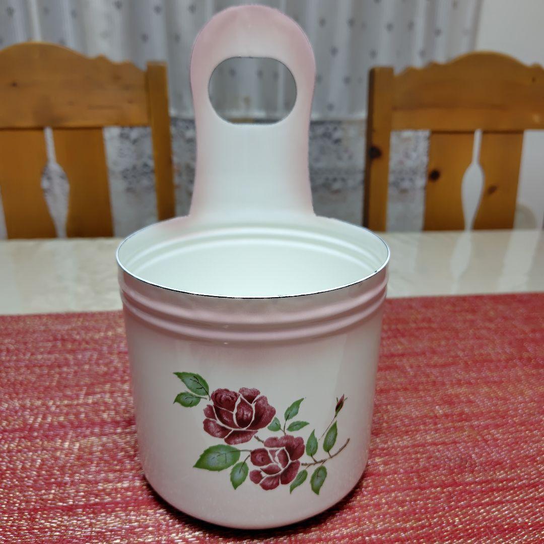 イマン　スカーレットローズ　ホーロー製アンティークホルダー　廃盤　レア