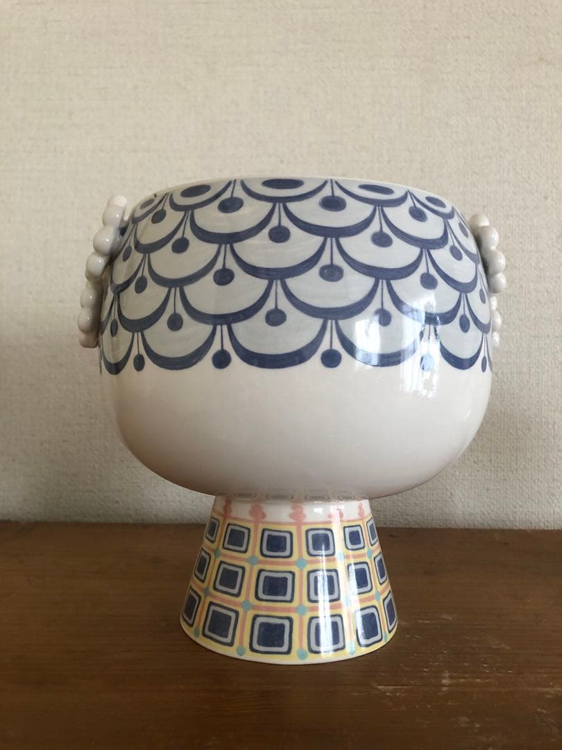 ビヨンヴィンブラッド フラワーポットEva 脚付き Ø21 cm