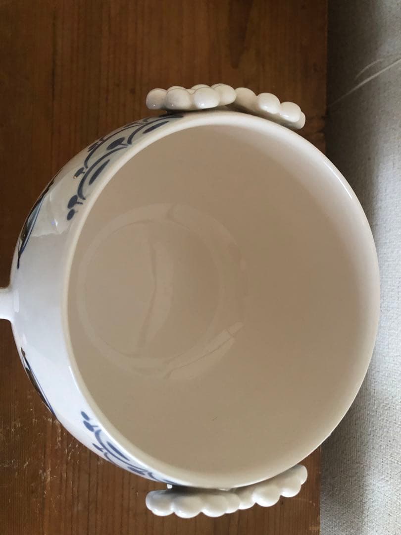 ビヨンヴィンブラッド フラワーポットEva 脚付き Ø21 cm