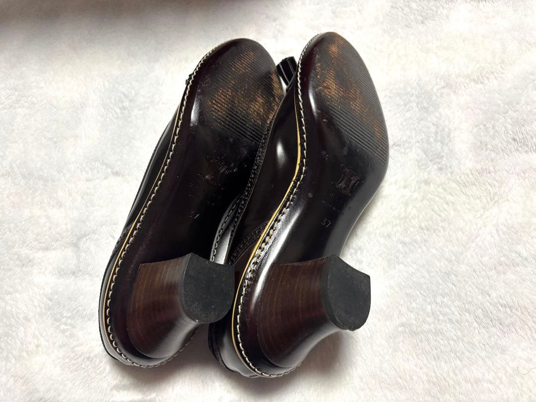 CELINE レザー フラットパンプス ブラウンとベージュ タッセル付き