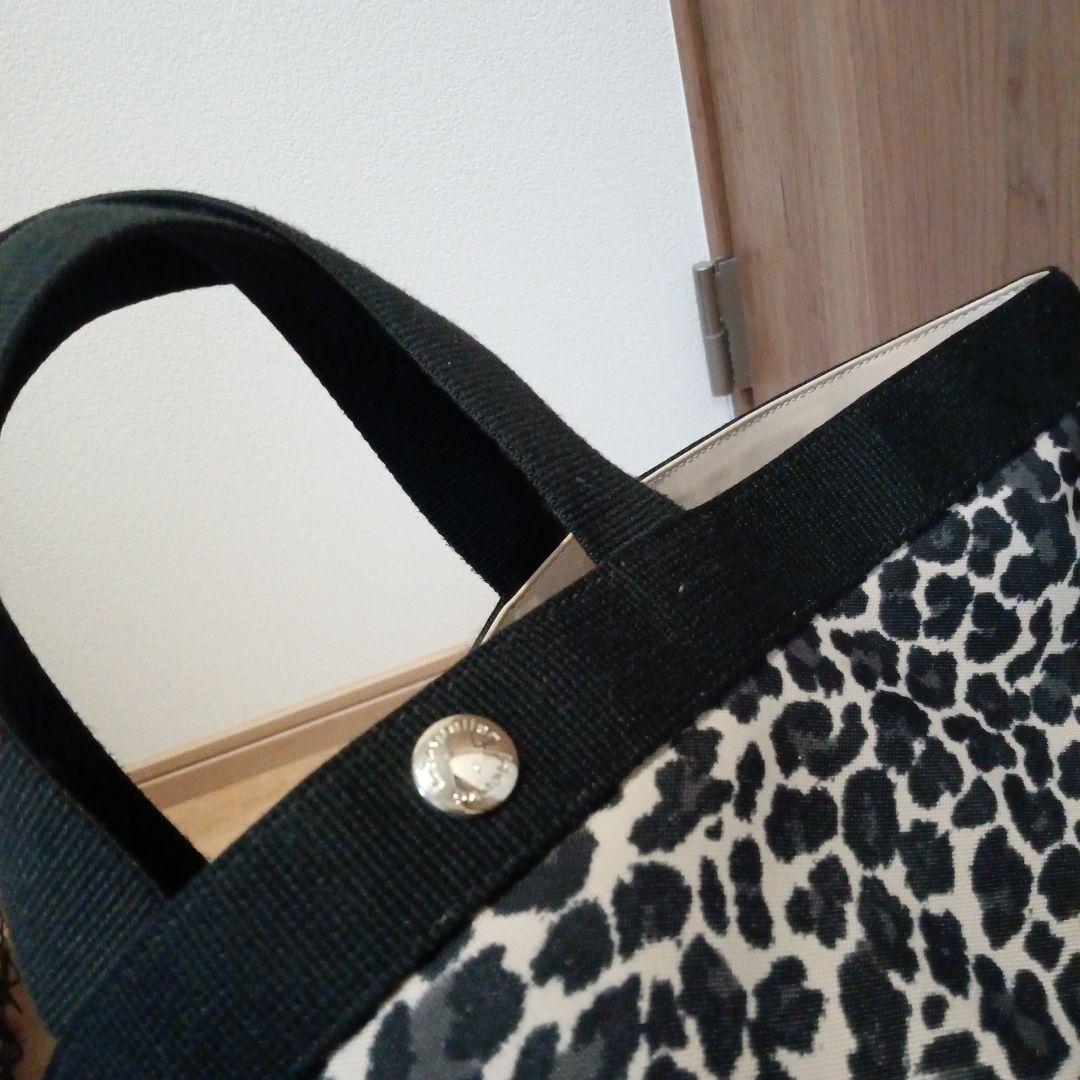 725F エルベシャプリエ パンサーブラン Lサイズ