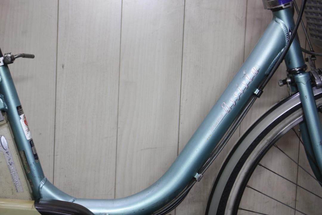 ブリヂストンA22 大容量8.1AH 26インチ 3段 LED 電動　BLUE