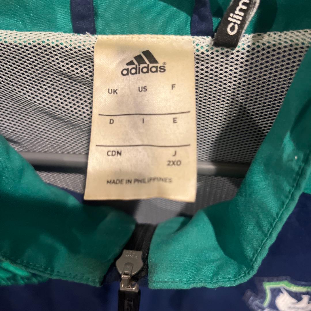 桐蔭学園ラグビー部ウォームアップウェア 2XO ネイビー/グリーン