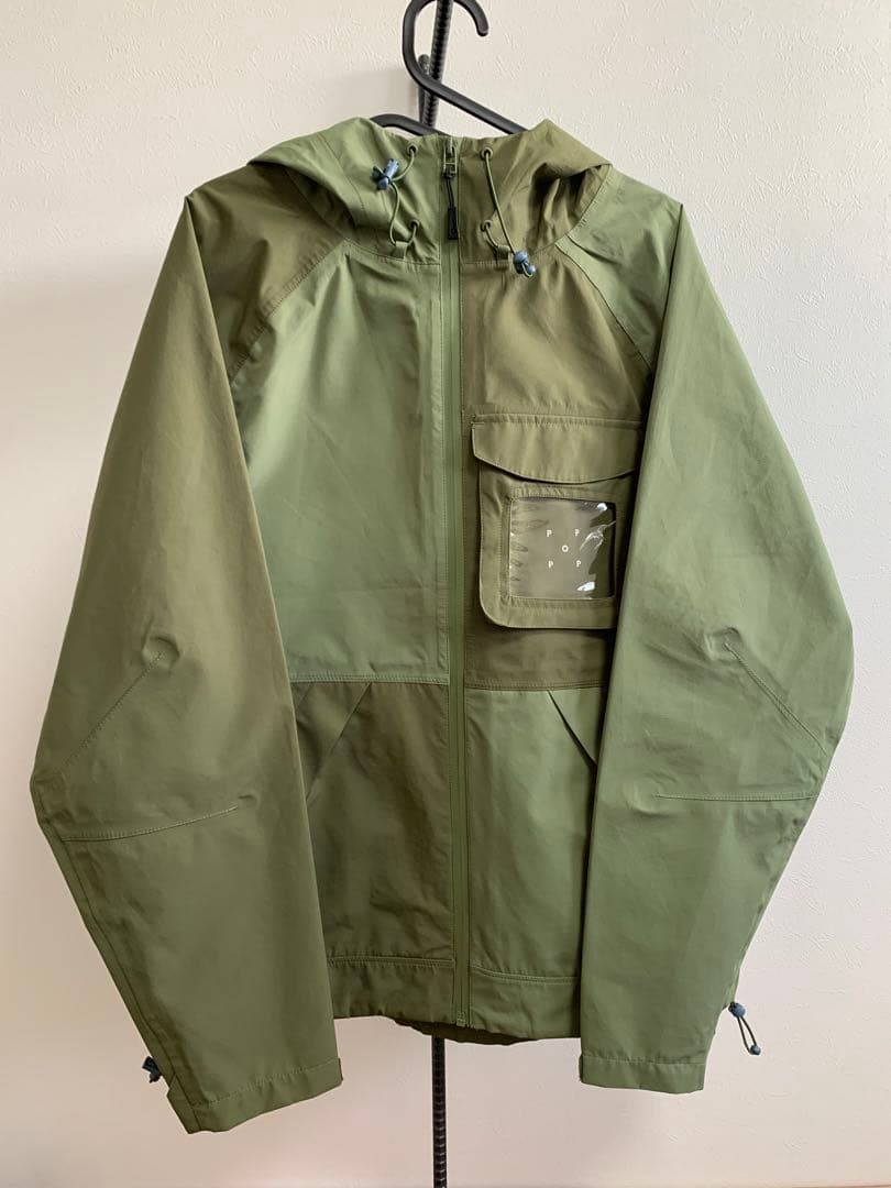 [美品]POP TRADING COMPANYマウンテンパーカー