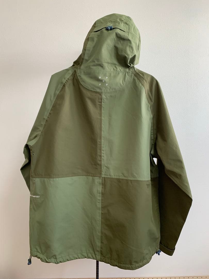 [美品]POP TRADING COMPANYマウンテンパーカー