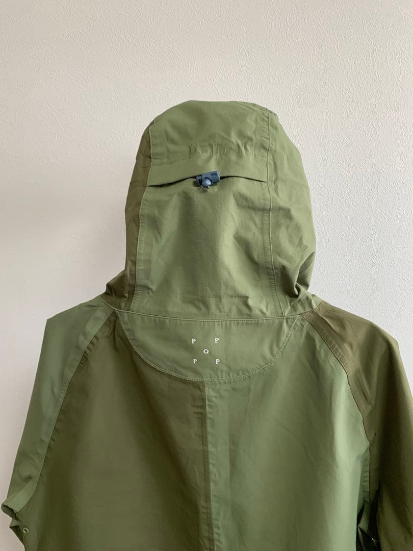 [美品]POP TRADING COMPANYマウンテンパーカー