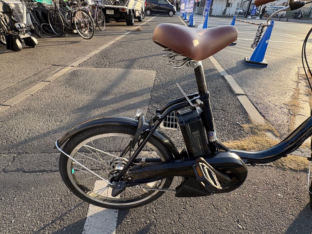 中古20㌅YAMAHA電動アシスト自転車　12.3Ah 大阪 018番