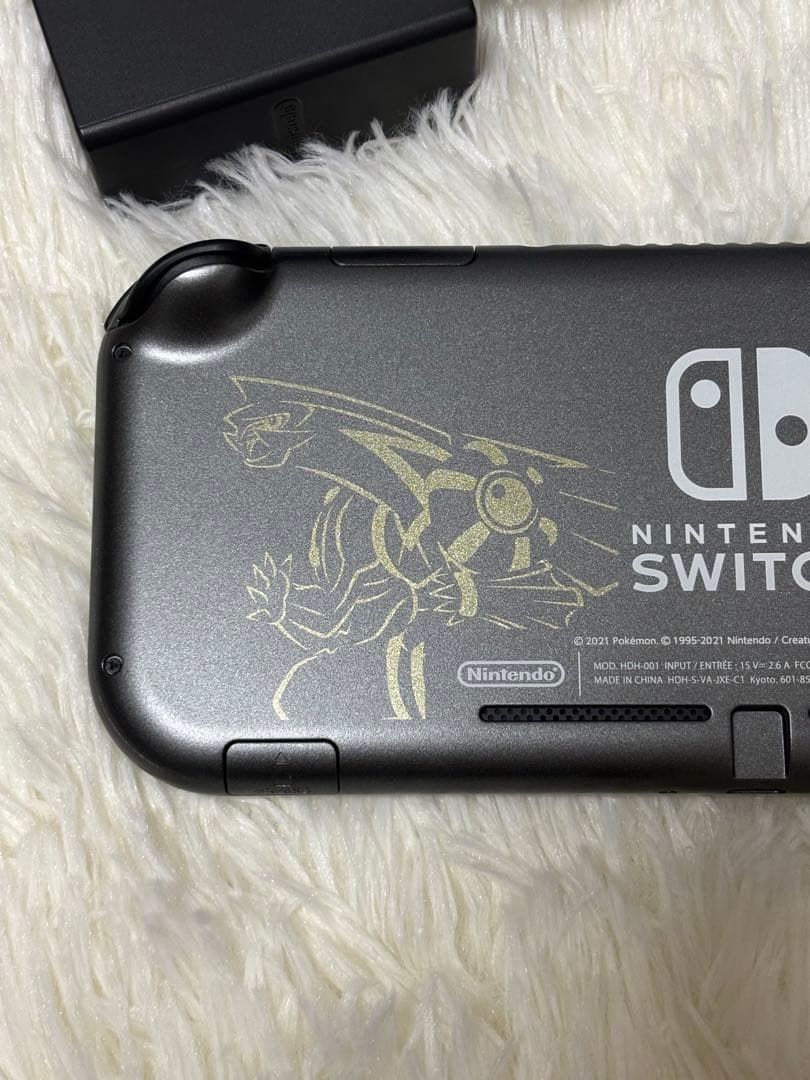 Nintendo Switch ライト　ポケモン　本体