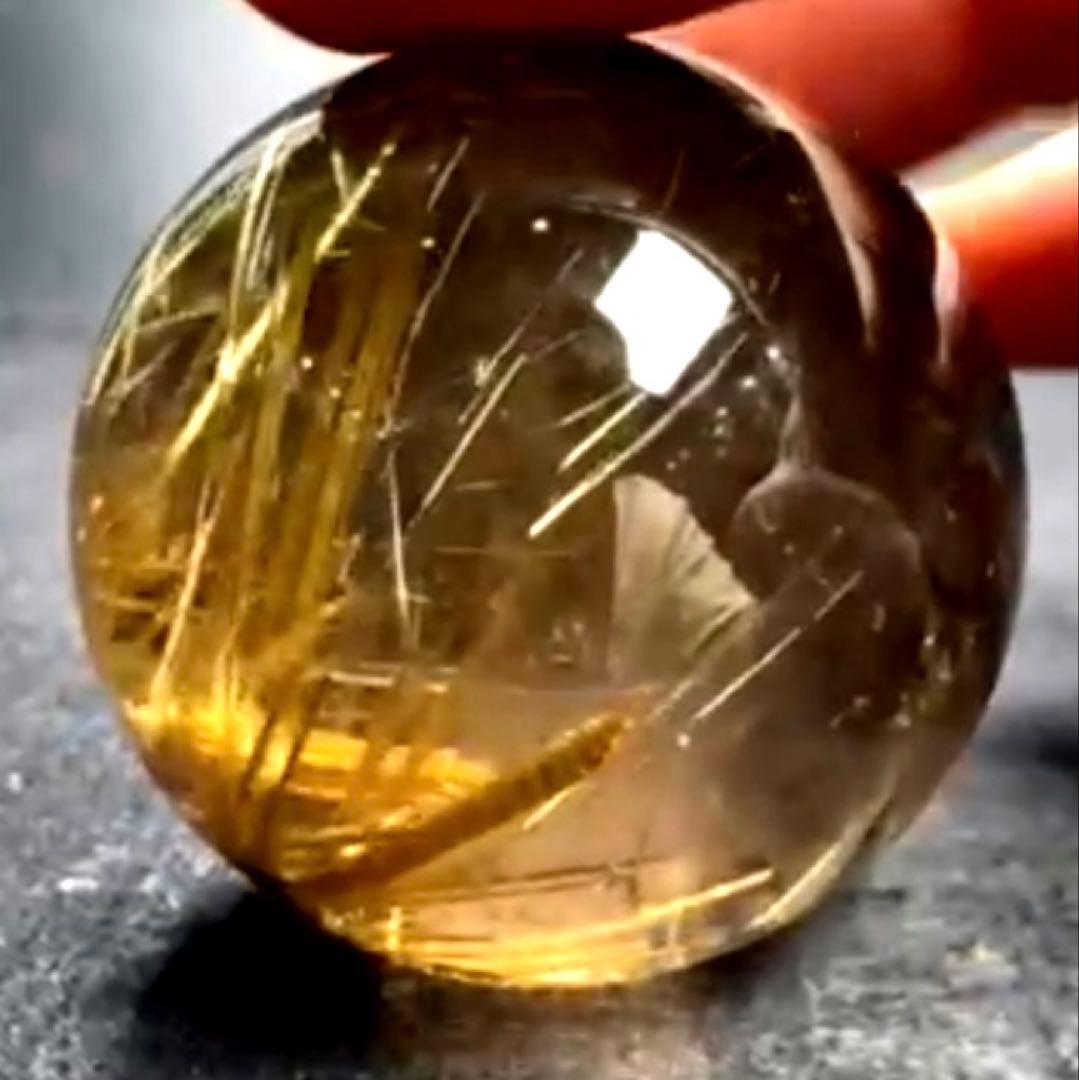 超絶綺麗✨40mm ゴールドタイチンルチルクォーツ　丸玉　スフィア　金針水晶