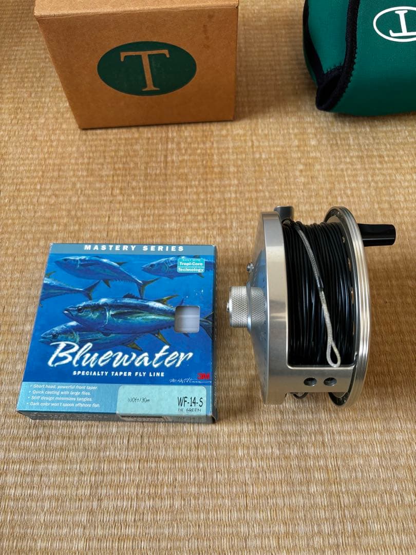 Tibor Reel フライリール ケース付き