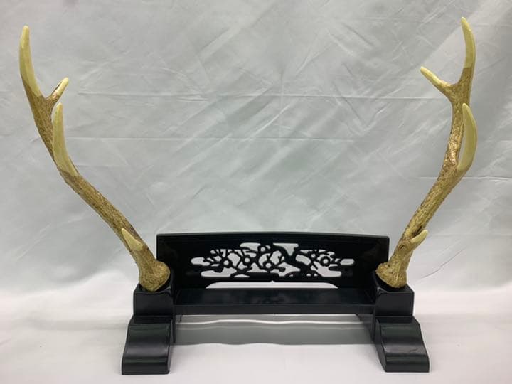 五月人形　鹿の角　置物　太刀飾り台　飾り台　兜飾り　鎧飾り　道具