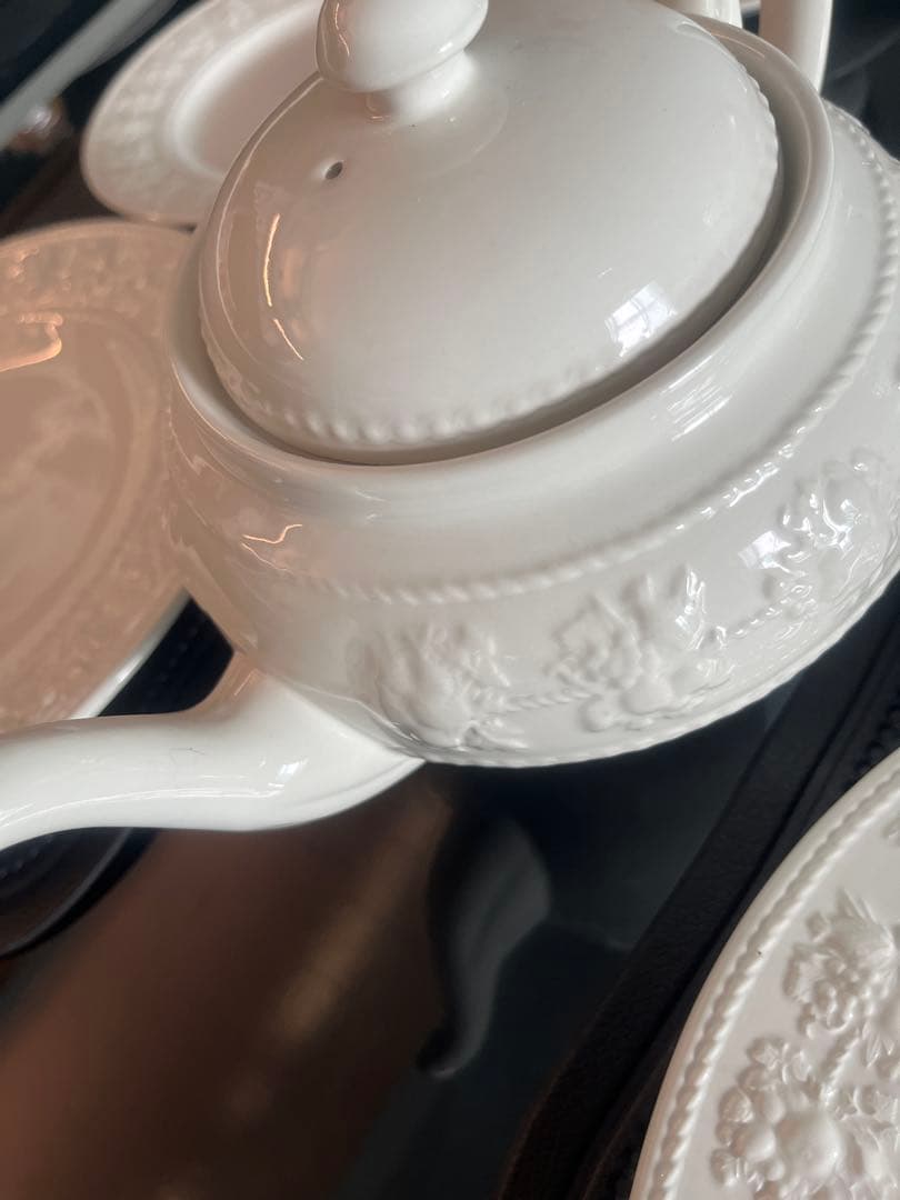 ウェッジウッド　ホーム　ディナーセット21点　フェェスティビティ　クリスマス