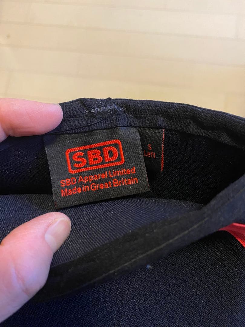 【正規品】SBD ニースリーブ サイズS 黒/赤