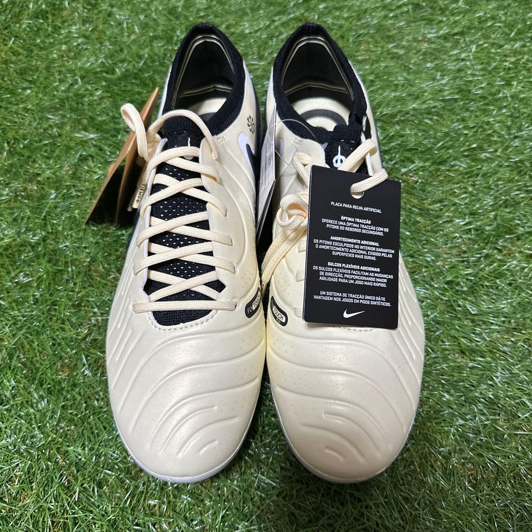 【ラスト一足！】ナイキ レジェンド 10 エリート AG-PRO 25.5cm