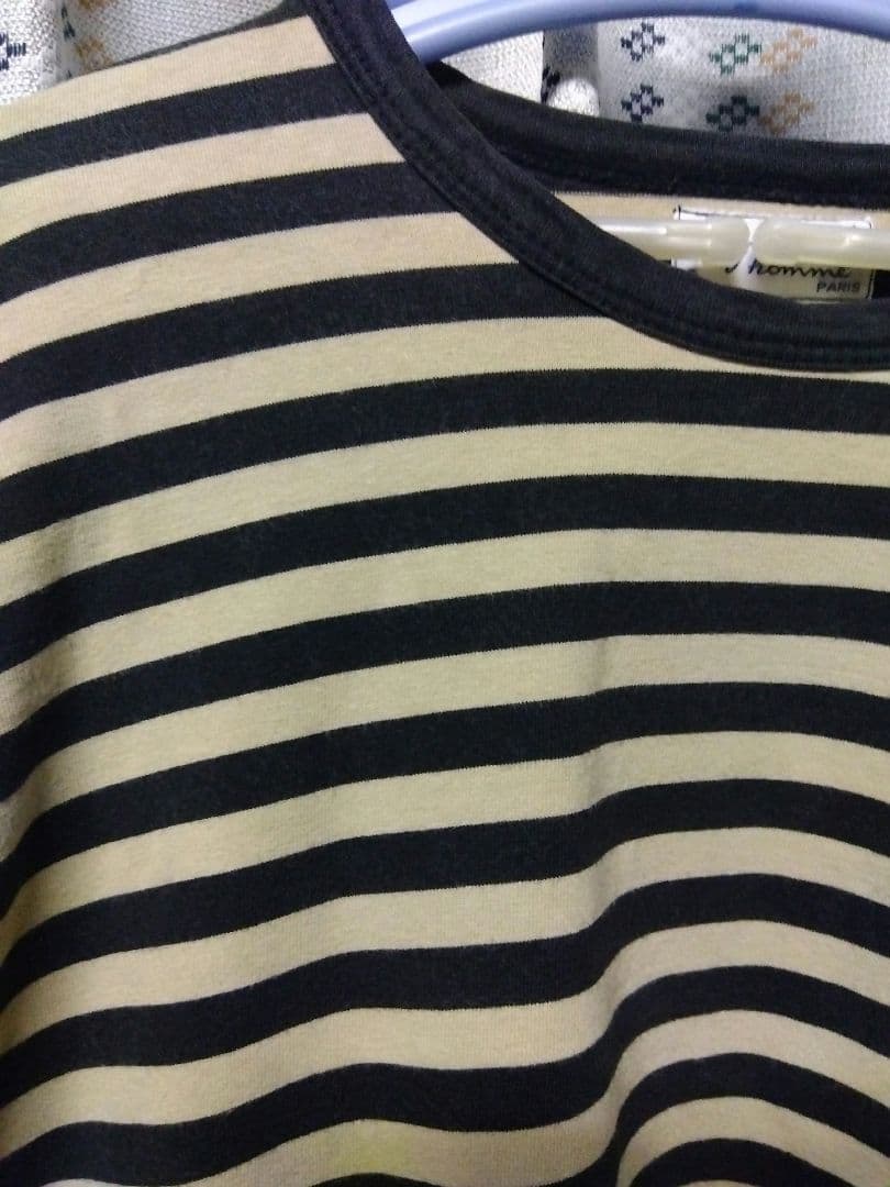 agnes b. hommeのブラウン×ブラックのボーダーカットソー