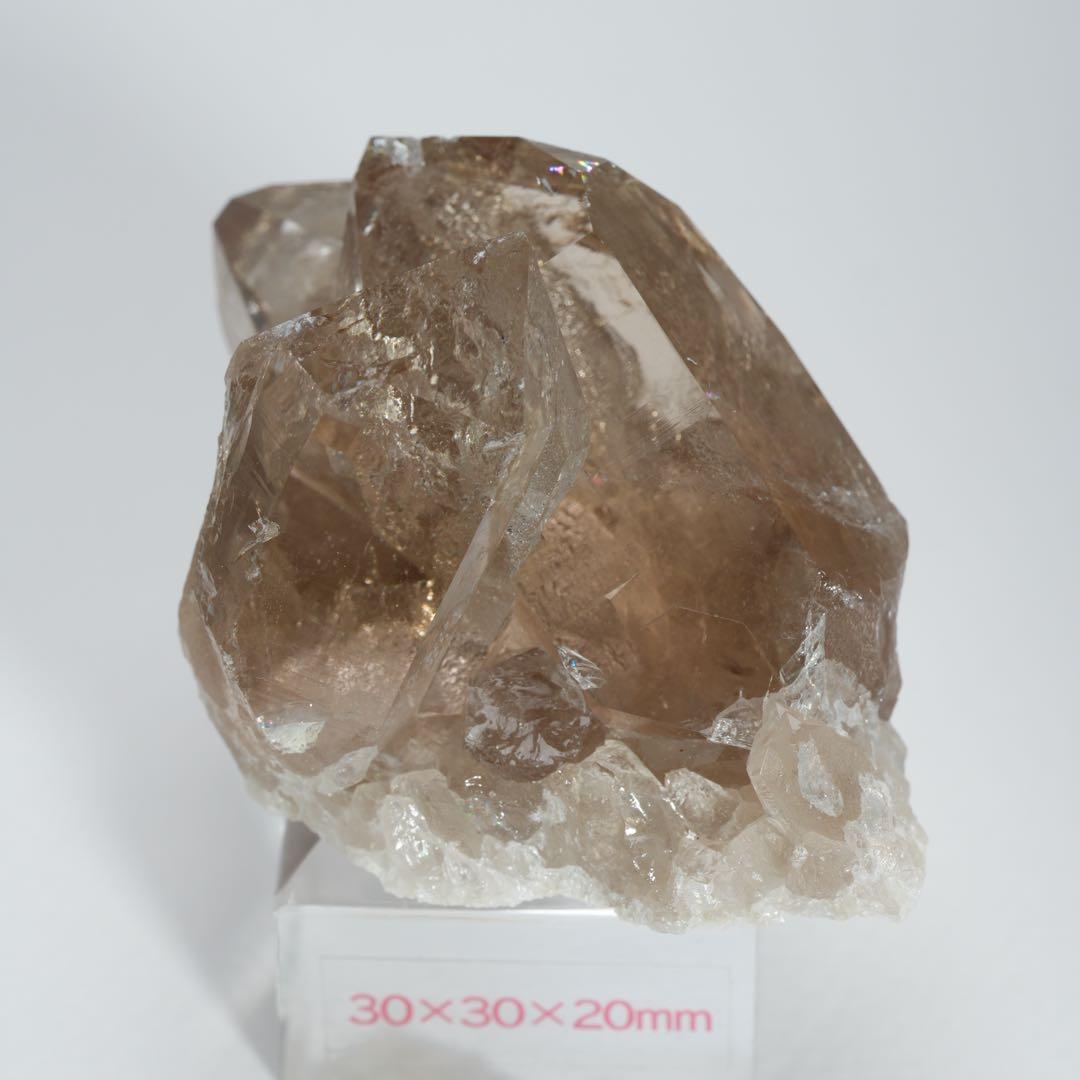 【最高級】スイス産スモーキークォーツ 58×40×36mm