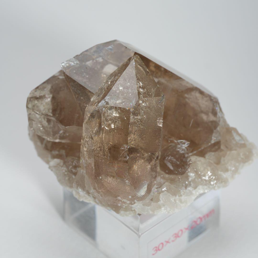 【最高級】スイス産スモーキークォーツ 58×40×36mm