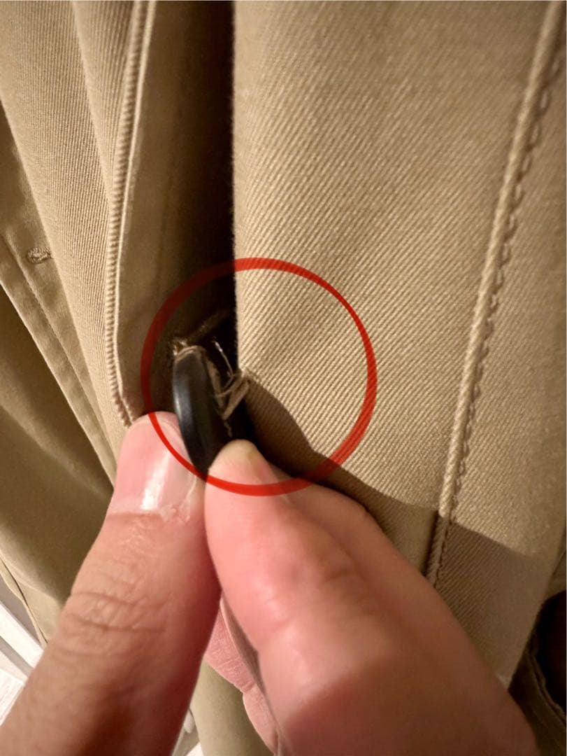 TAGLIATORE（タリアトーレ） ベージュ トレンチコート　48