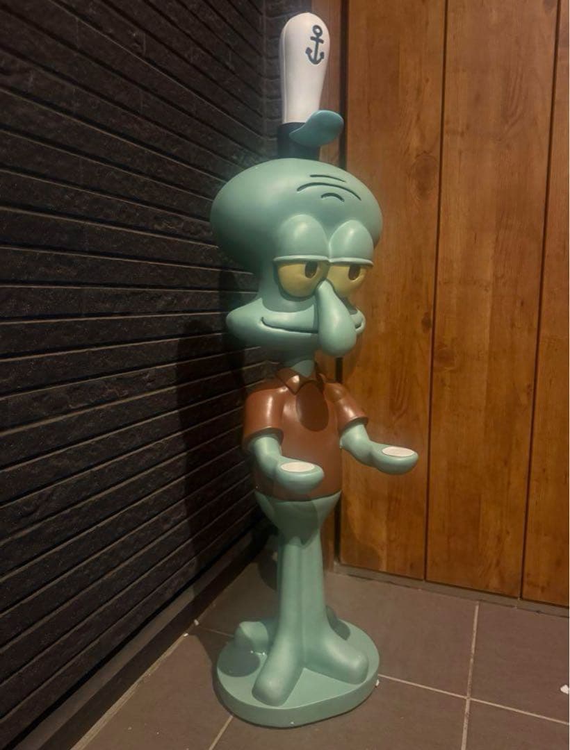 スポンジボブ　イカルゴ　置き物　オブジェ