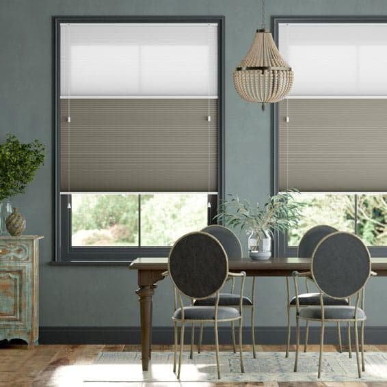 未使用　ハニカムシェード　ブラウングレー　64×97