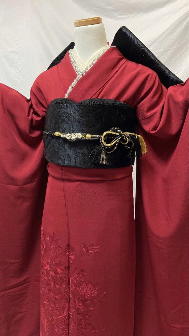 御所車花文刺繍　振袖　成人式　フルセット　正絹　　振袖フルセット