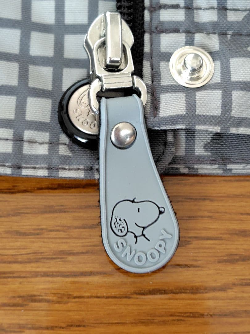 【美品 日本製】スヌーピー&ウッドストック柄のレディーススキーウェア(上下)