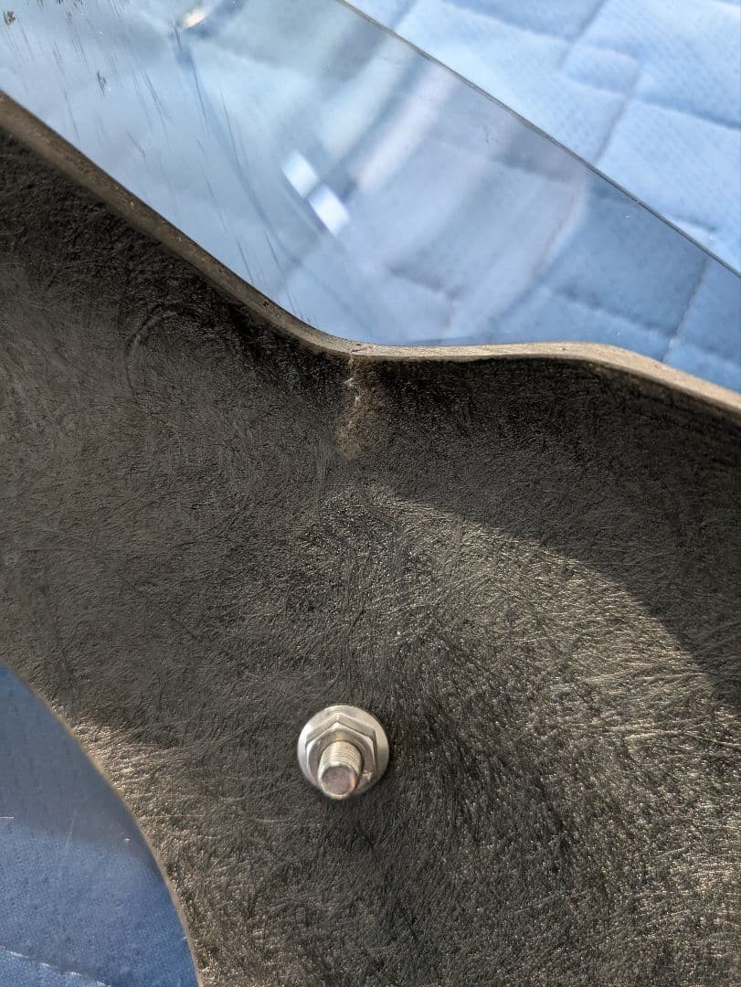 シックデザイン製スモークガイラシールド 汎用 GB350 GB350S