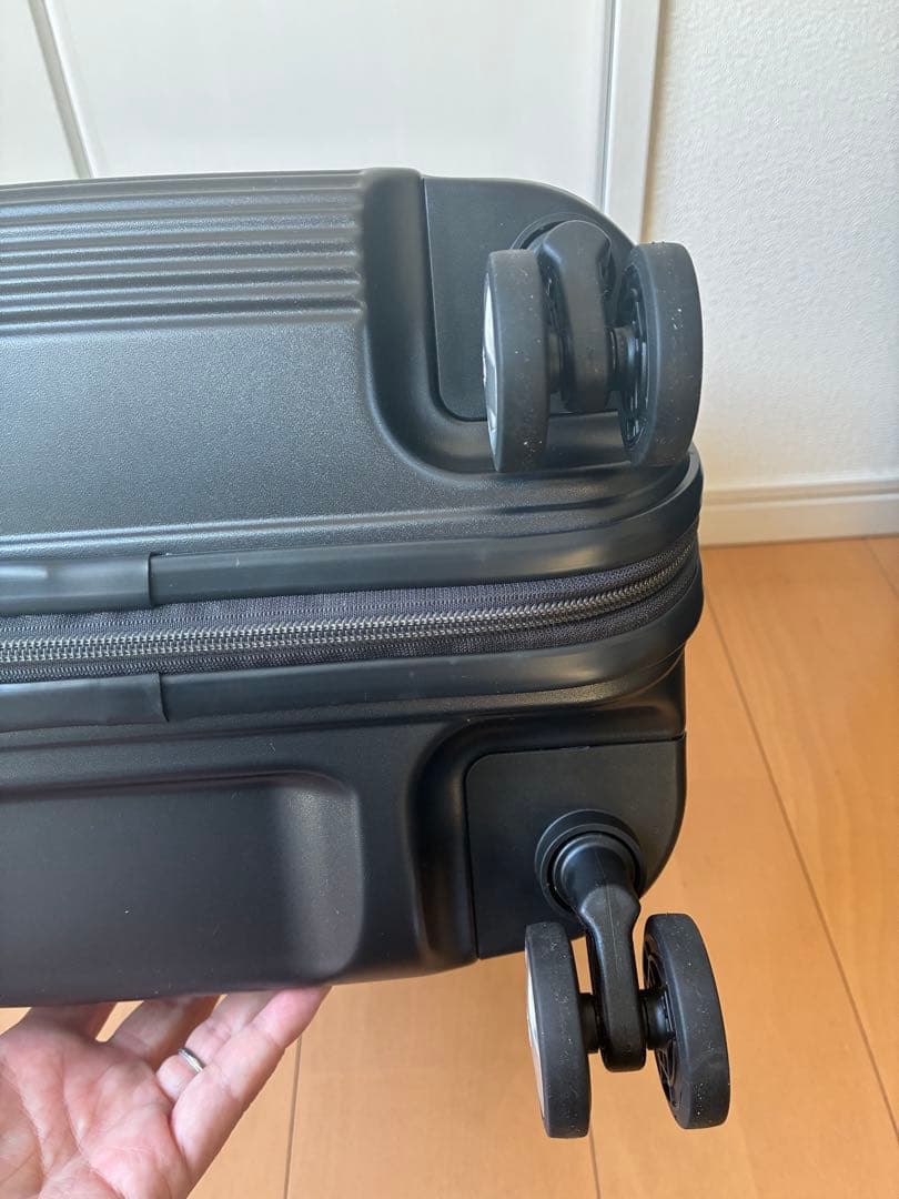 美品　サムソナイト スーツケース アークスピナー55 機内持ち込み TSA 四輪