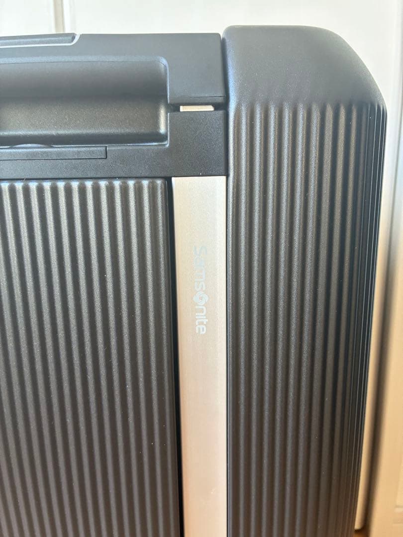 美品　サムソナイト スーツケース アークスピナー55 機内持ち込み TSA 四輪