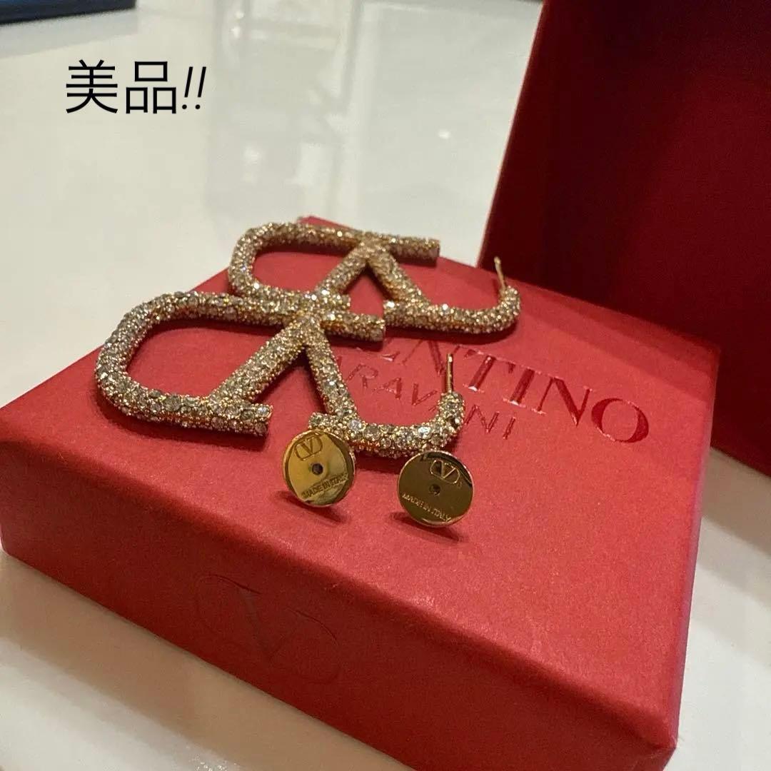 VALENTINO ピアス　ゴールド　ラインストーン