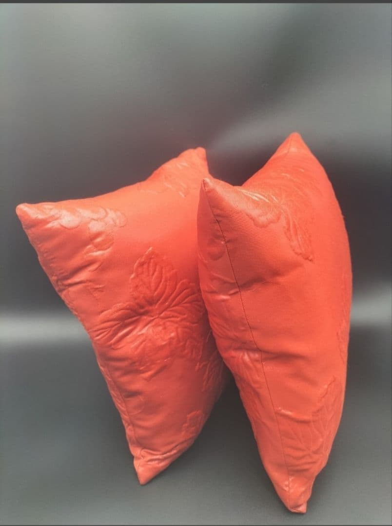 クッション２点◆株式会社細尾◆40cm×40cm◆ブランド◆Q-2501CU2