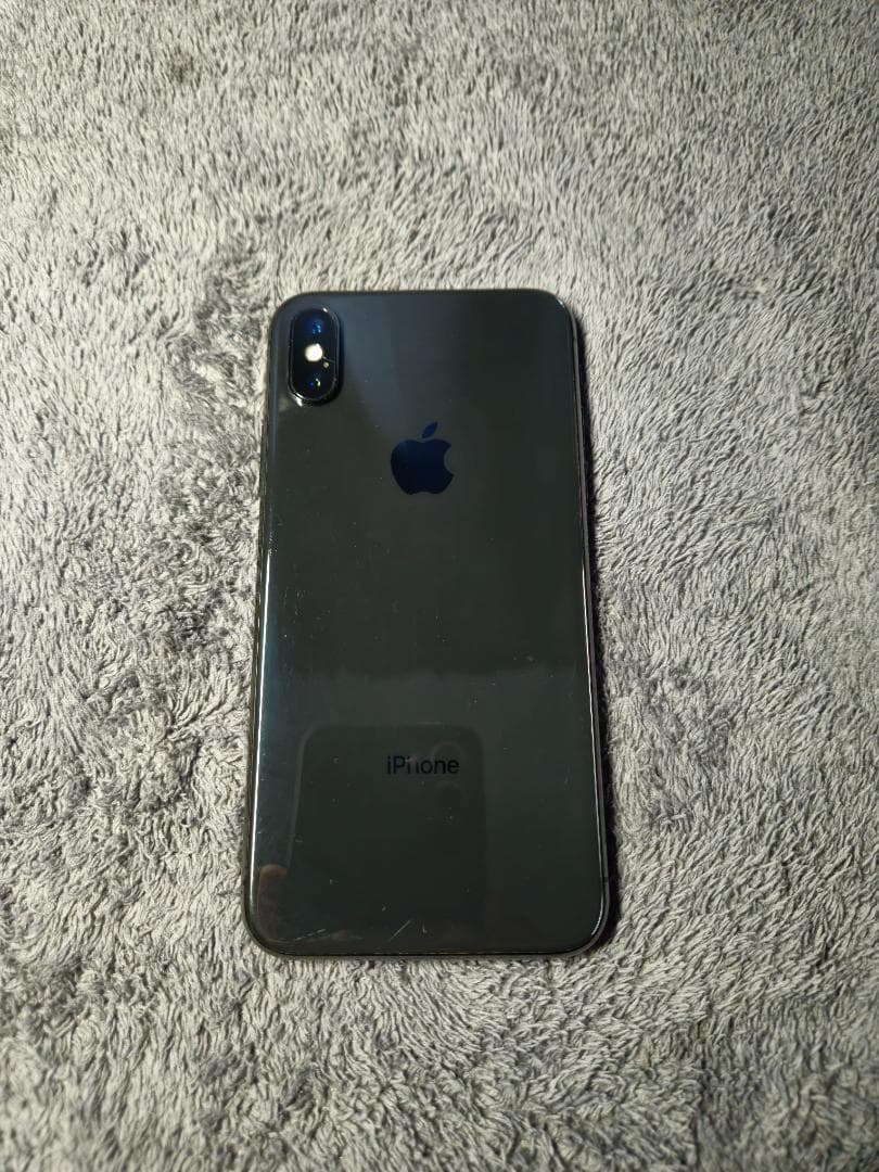Apple iPhone X スペースグレー 256GB