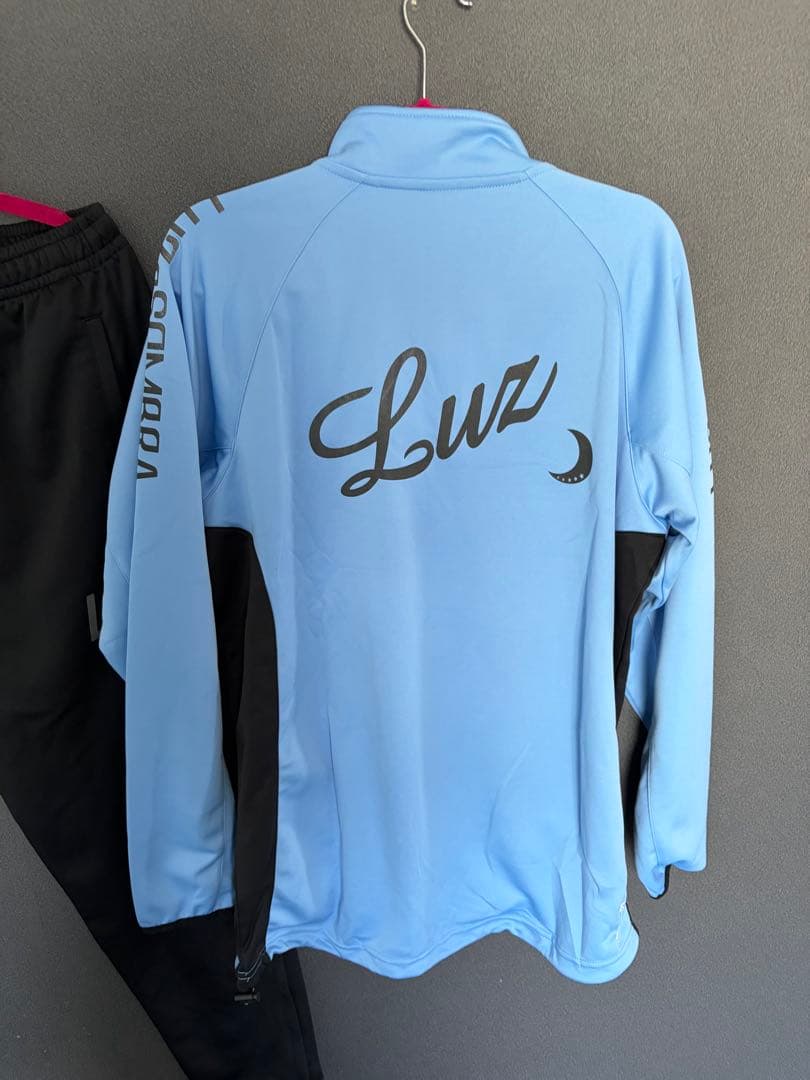 ルースイソンブラ上下セット　Lサイズ