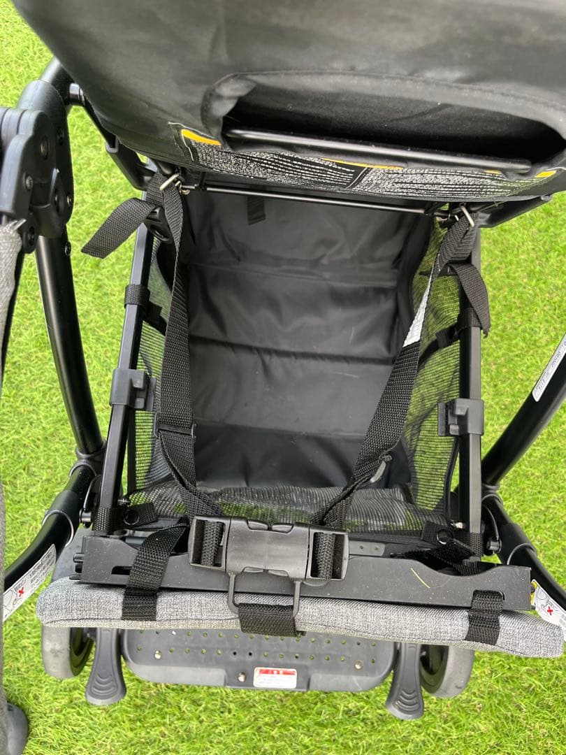 Katoji 2シーター　2人乗りベビーカー　カトージ　2-seater グレー