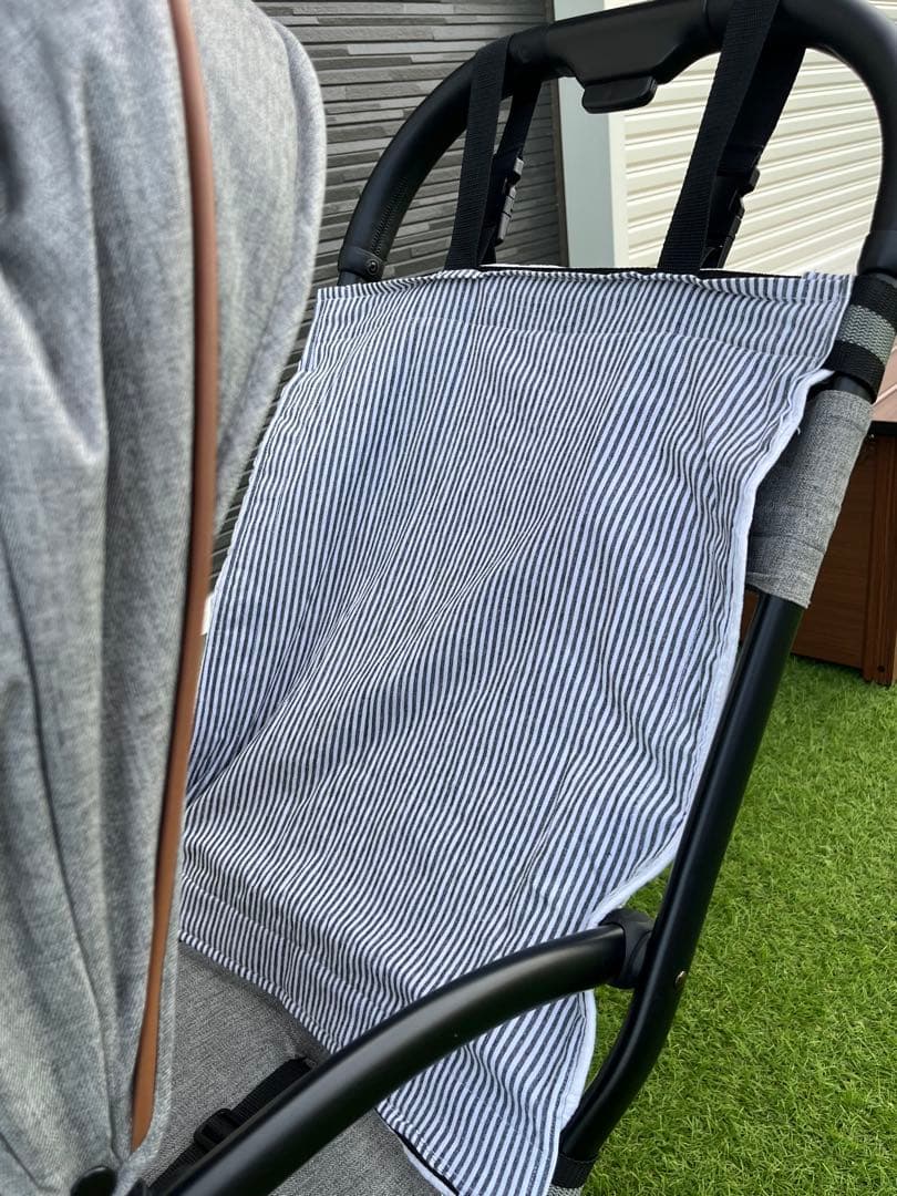 Katoji 2シーター　2人乗りベビーカー　カトージ　2-seater グレー