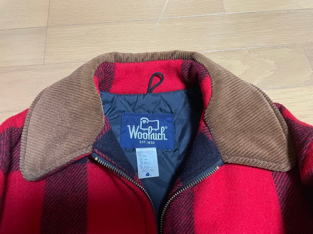Woolrich レッド・ブジャケット