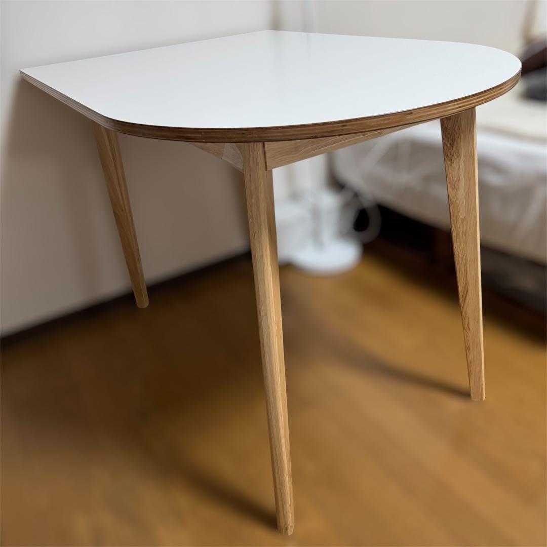 楕円　半円　ダイニングテーブル　韓国インテリア　ホワイト